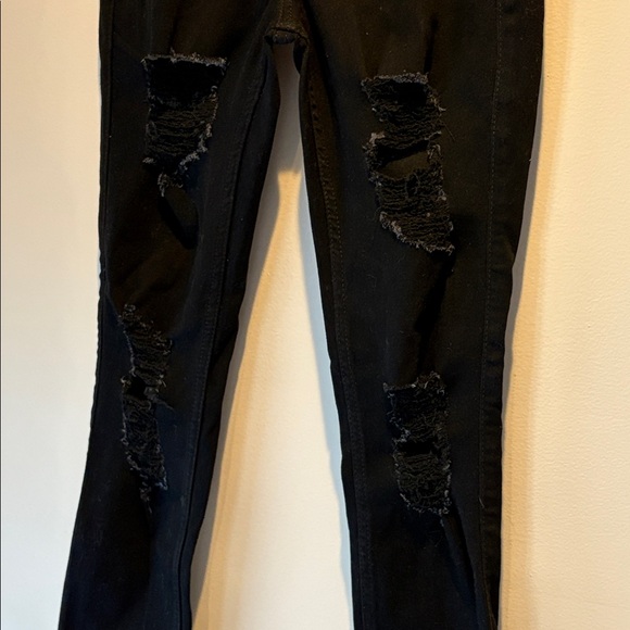 Hollister Curvy High Rise Super Skinny 00R Tipped Black Jeans - Picture 9 of 16